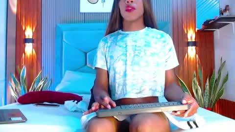 Snapshot of tayra1 chatting on June 29, 2026, 8:31 am Tayra... online show from June 29, 2026, 8:31 am