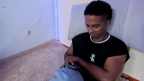 ask for cum online show from April 9, 2026, 10:37 pm