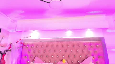 Sofia online show from November 22, 2025, 1:21 pm