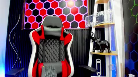 Sofia online show from March 23, 2026, 8:13 pm