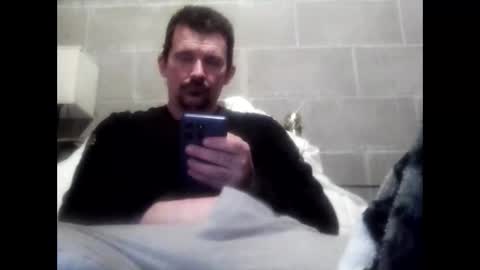 Snapshot of tbaxter95187 chatting on February 20, 2026, 1:00 pm tbaxter95187 online show from February 20, 2026, 1:00 pm