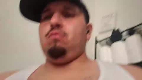 Snapshot of tboy833 chatting on October 2, 2025, 4:03 pm Luis online show from October 2, 2025, 4:03 pm