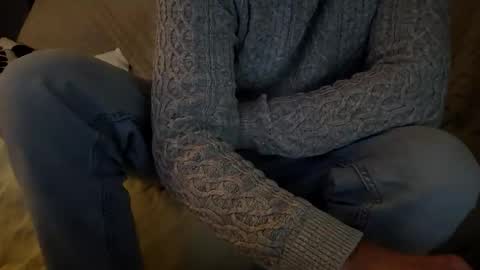 Snapshot of tchoop64 chatting on December 1, 2025, 12:04 am tchoop64 online show from December 1, 2025, 12:04 am