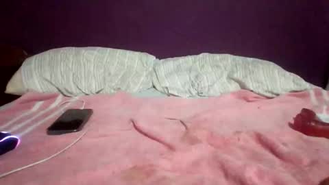 te4rzzz online show from April 6, 2026, 4:46 am