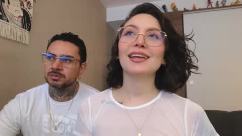 Leo and Luna online show from October 7, 2025, 3:42 pm