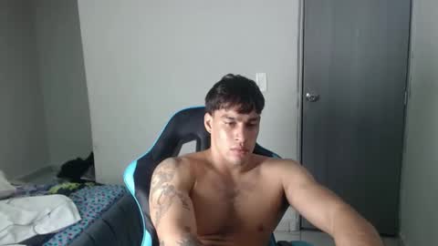 team23hot0 online show from November 12, 2025, 5:30 am