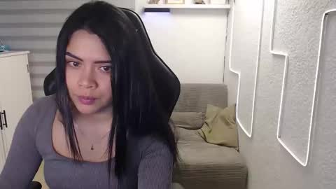 DYNAMITE DUO69 online show from February 17, 2026, 12:12 pm