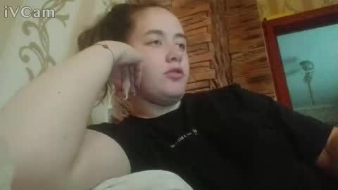 teasequiet888 online show from October 9, 2025, 9:07 am