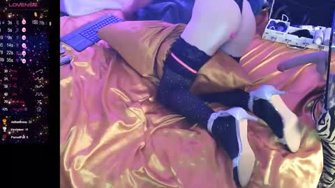 TeasyBitchyCross online show from December 7, 2024, 11:40 am