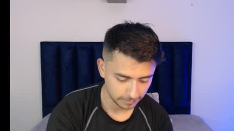 teban_28 online show from November 20, 2025, 3:28 am