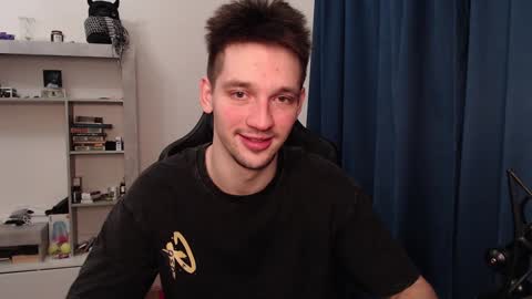 Teddy online show from February 7, 2025, 8:42 pm