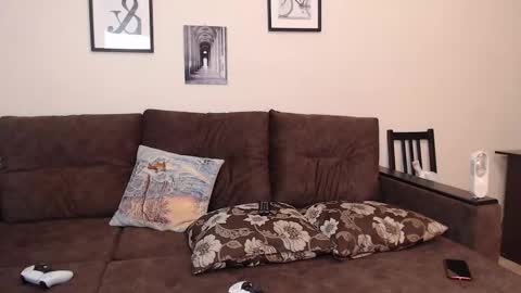 Teddy online show from March 1, 2025, 7:48 pm