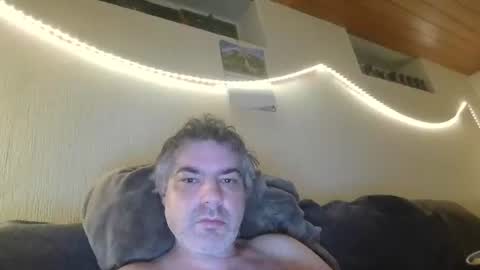 Peter online show from December 2, 2025, 6:19 am