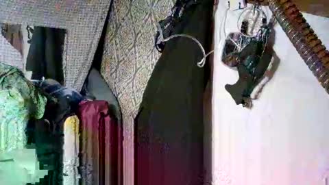 Xyainou online show from March 11, 2026, 8:42 am