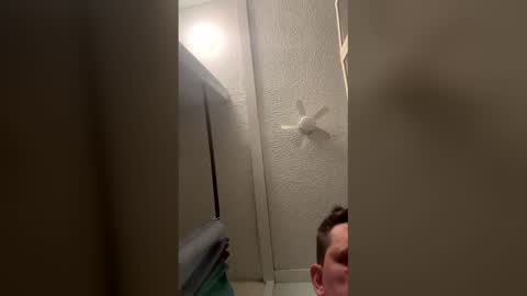 Snapshot of teet69 chatting on March 30, 2026, 11:44 am teet69 online show from March 30, 2026, 11:44 am