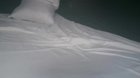 Viv West online show from January 16, 2025, 5:53 am