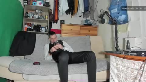 Snapshot of telepaticman chatting on January 30, 2025, 1:42 pm Virg Lszl online show from January 30, 2025, 1:42 pm