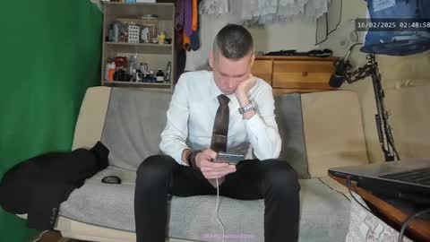 Snapshot of telepaticman chatting on February 16, 2025, 1:47 am Virg Lszl online show from February 16, 2025, 1:47 am