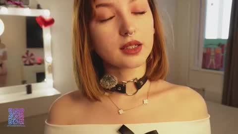 Snapshot of temperaturka chatting on February 16, 2026, 8:10 am Sarah online show from February 16, 2026, 8:10 am