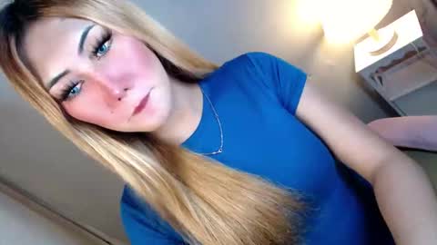 Im Dianna DONT FORGET TO FOLLOW ME   online show from September 23, 2025, 8:06 am