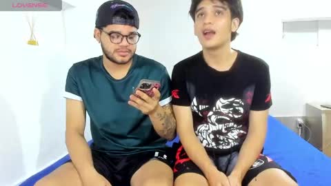temptingroyals online show from May 15, 2026, 2:51 am
