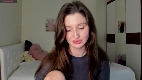 Snapshot of tender_babyy chatting on December 14, 2024, 2:21 pm Sexy girl Li online show from December 14, 2024, 2:21 pm