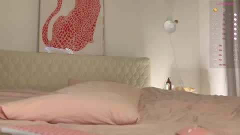 tenderiris online show from September 23, 2025, 1:30 am