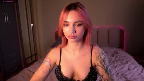 Teya online show from February 27, 2026, 10:37 am