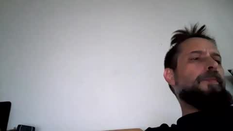 Snapshot of terre28 chatting on March 11, 2025, 4:18 pm terre28 online show from March 11, 2025, 4:18 pm