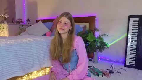 Jess online show from July 5, 2026, 8:21 am