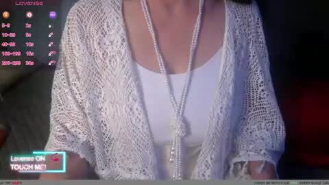 tessa_foxxx online show from November 25, 2025, 10:15 am