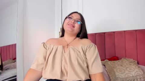 TERESA  online show from February 3, 2026, 2:53 am