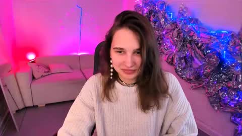 Tessa online show from January 7, 2026, 9:23 am