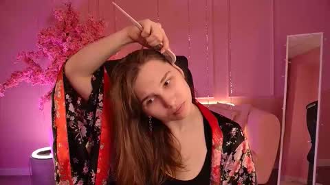 Tessa online show from March 3, 2026, 9:26 am