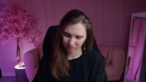 Tessa online show from May 31, 2026, 5:15 am