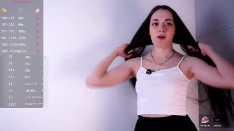 Tessa online show from May 10, 2026, 5:12 am