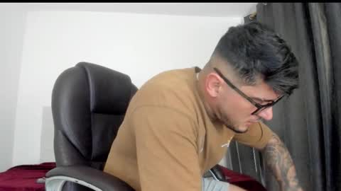 teylor creed online show from November 15, 2025, 6:04 pm