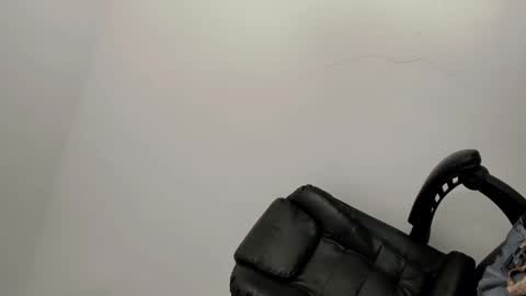 Luna online show from April 9, 2026, 11:10 pm