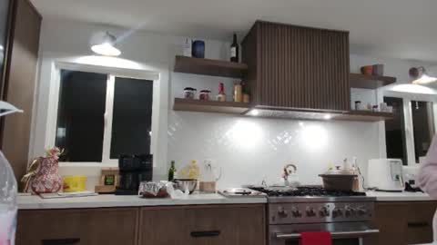 Snapshot of tgirltoesx chatting on February 15, 2026, 9:30 am babygirlmami online show from February 15, 2026, 9:30 am