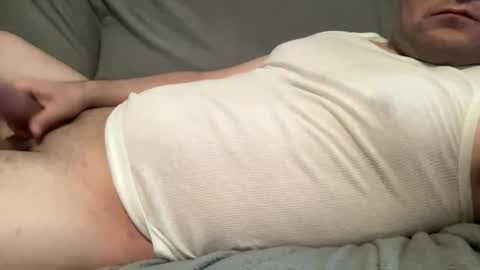 Snapshot of th3darksideofthemoon chatting on April 11, 2026, 9:52 pm th3darksideofthemoon online show from April 11, 2026, 9:52 pm