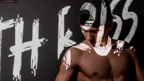 INSTAGRAM   Th1rss online show from March 4, 2026, 2:45 pm