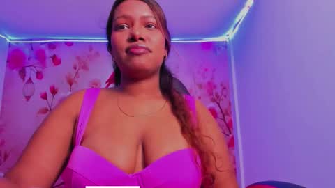 Andreina online show from October 3, 2025, 3:58 am