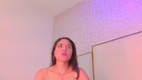 Snapshot of thalia888_ chatting on June 15, 2026, 7:05 pm thalia888_ online show from June 15, 2026, 7:05 pm