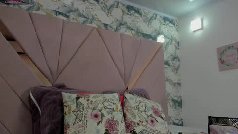 Thalia Nichols online show from April 6, 2026, 8:10 pm