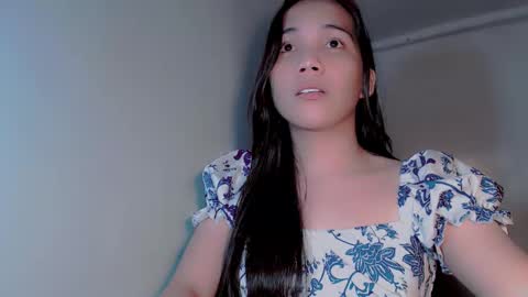 Thalia online show from March 7, 2025, 11:49 pm