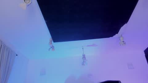 Snapshot of thaliabrooks_ chatting on May 28, 2026, 6:00 am Thalia online show from May 28, 2026, 6:00 am