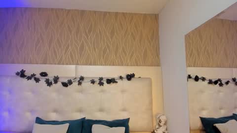 ThaliaWest online show from December 16, 2025, 7:08 pm