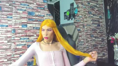Snapshot of thamara_roberts chatting on April 30, 2026, 7:53 pm thamara_roberts online show from April 30, 2026, 7:53 pm