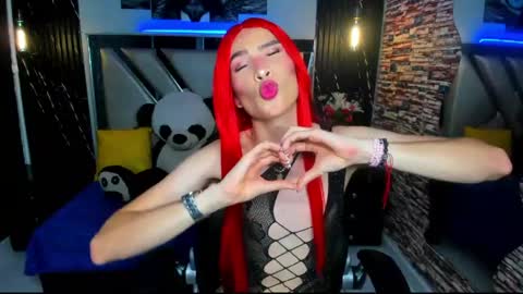 Snapshot of thamara_roberts chatting on May 10, 2026, 8:25 pm thamara_roberts online show from May 10, 2026, 8:25 pm