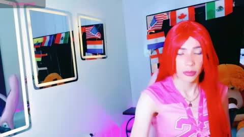 Snapshot of thamara_roberts chatting on June 26, 2026, 1:37 pm thamara_roberts online show from June 26, 2026, 1:37 pm